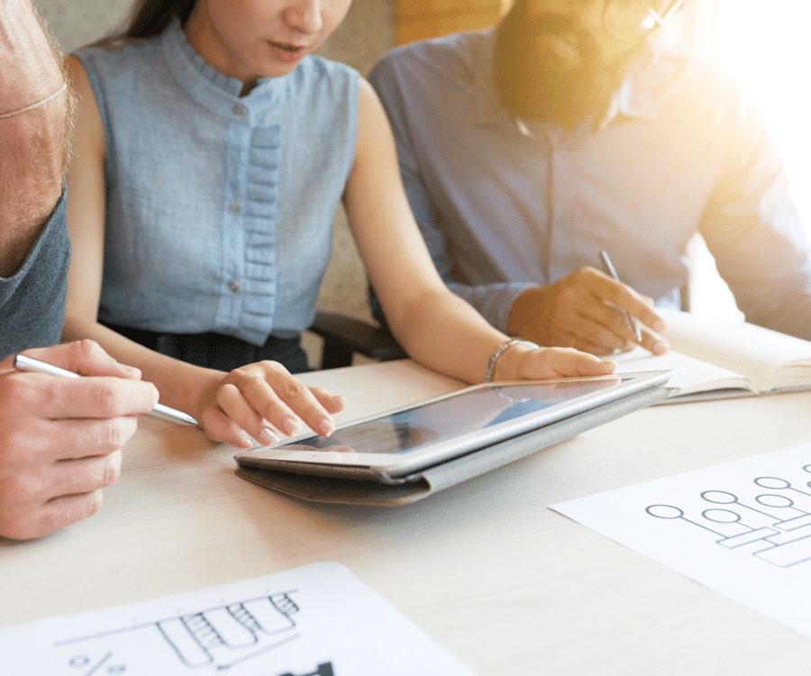 Digital Development : Design Develop Deploy Diva